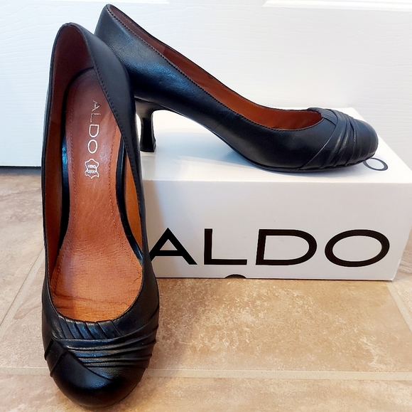 ALDO BEAUTIFUL BLACK HIGH HEEL-LIKE NEW !! - Picture 1 of 4
